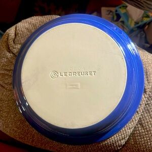 Le Creuset Blue Stoneware Round Baking‎ Dish